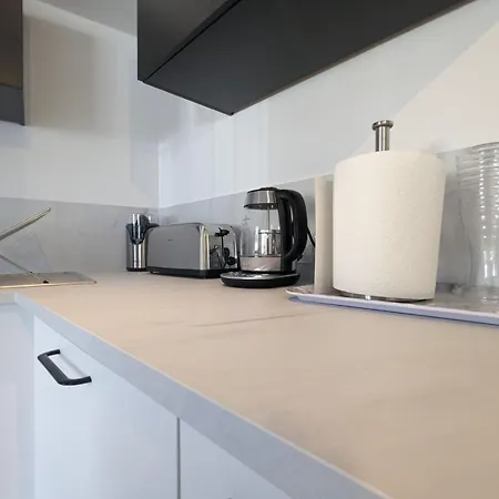 Apartment Le Prestige 152 Proche Aeroport -gare Lyon -groupama Stadium-ldlc Arena Colombier-Saugnieu