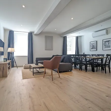 Le Prestige 152 Proche Aeroport -gare Lyon -groupama Stadium-ldlc Arena Apartment *
